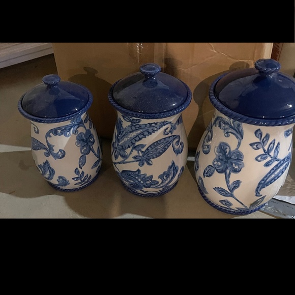 New Raymond Waites Blue White Rope trim Canister Set (flow blue)